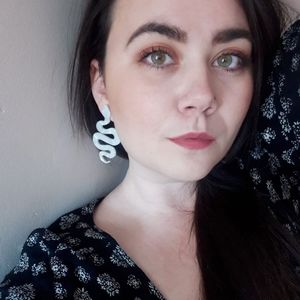 Meet your Posher, Raven